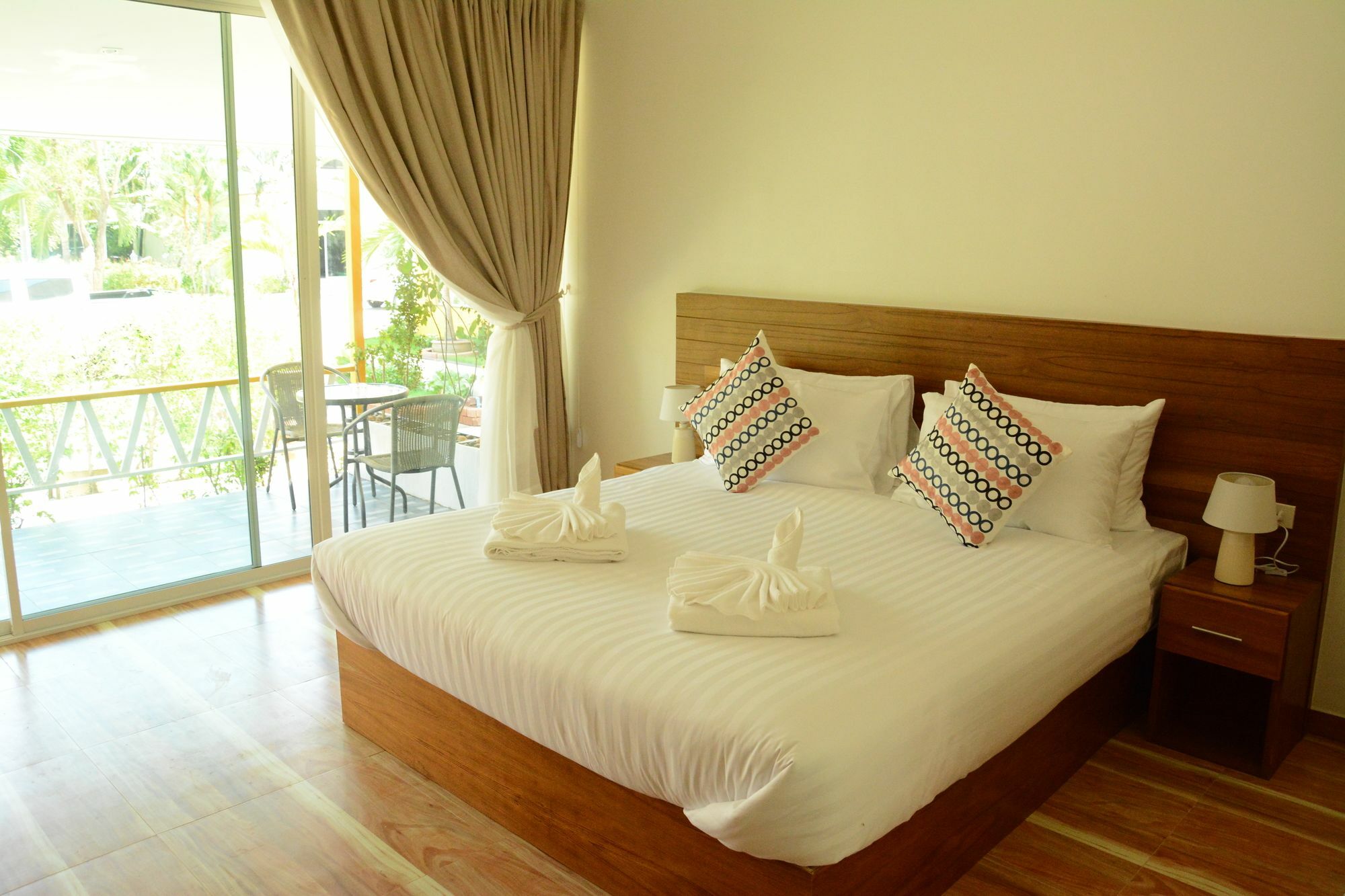Jazz U Garden Resort Bãi biển Kata Ngoại thất bức ảnh