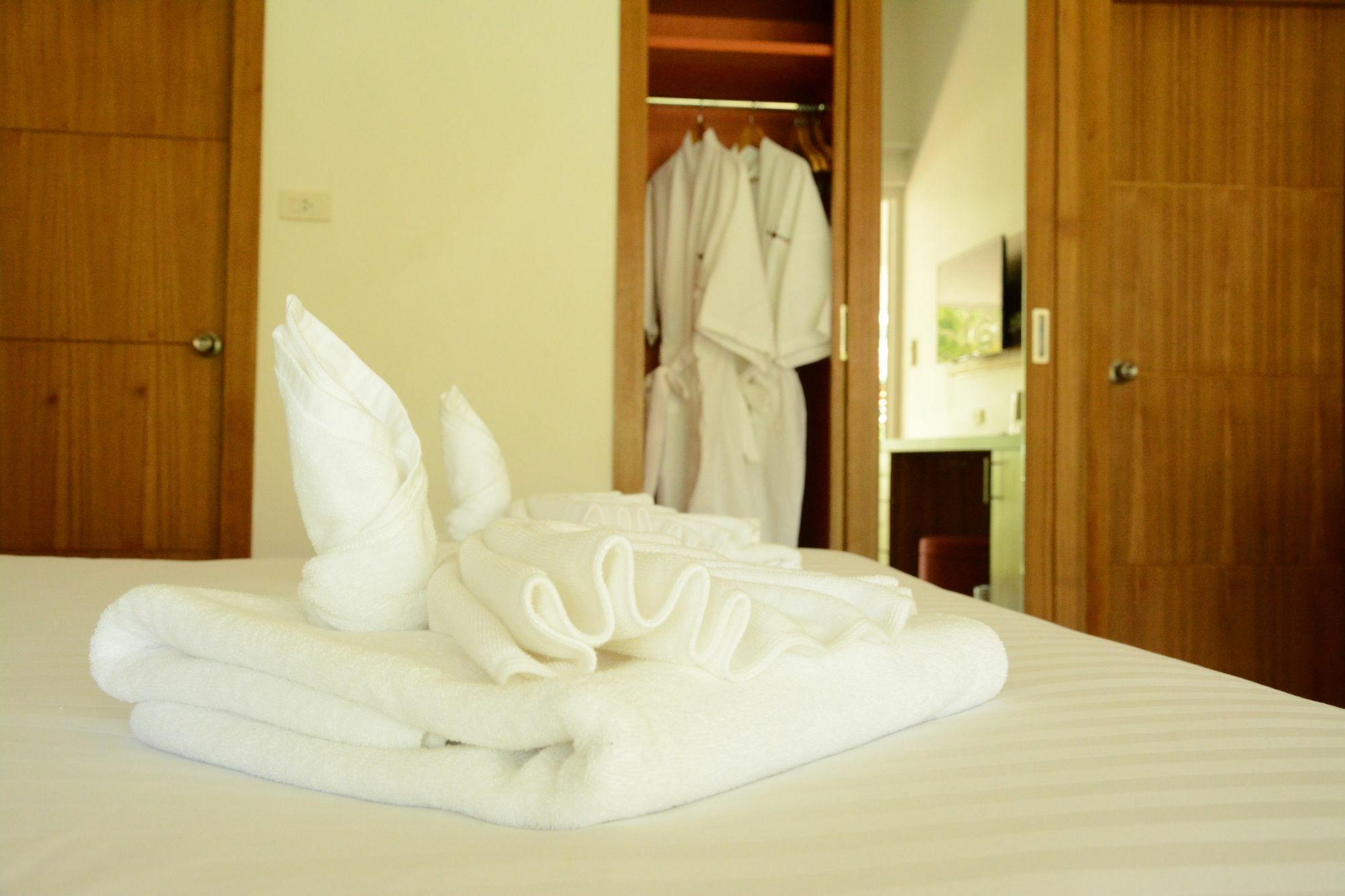 Jazz U Garden Resort Bãi biển Kata Ngoại thất bức ảnh